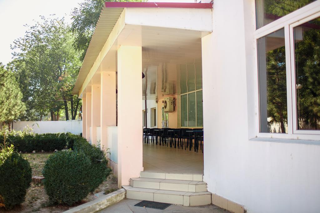 Premium Hotel Izmaïl Extérieur photo