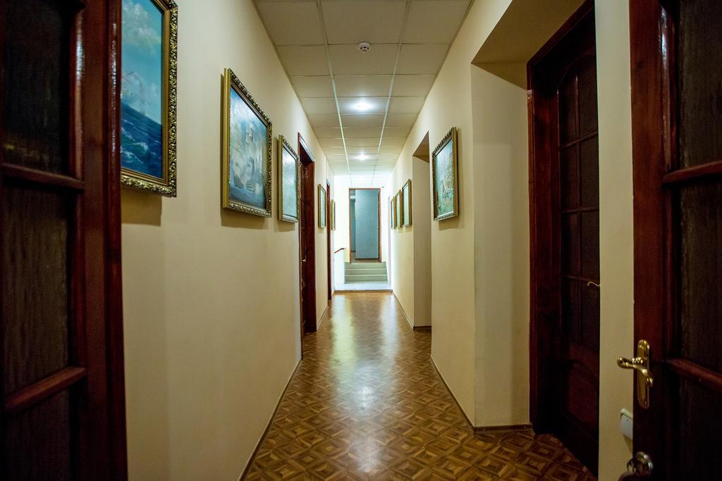 Premium Hotel Izmaïl Extérieur photo