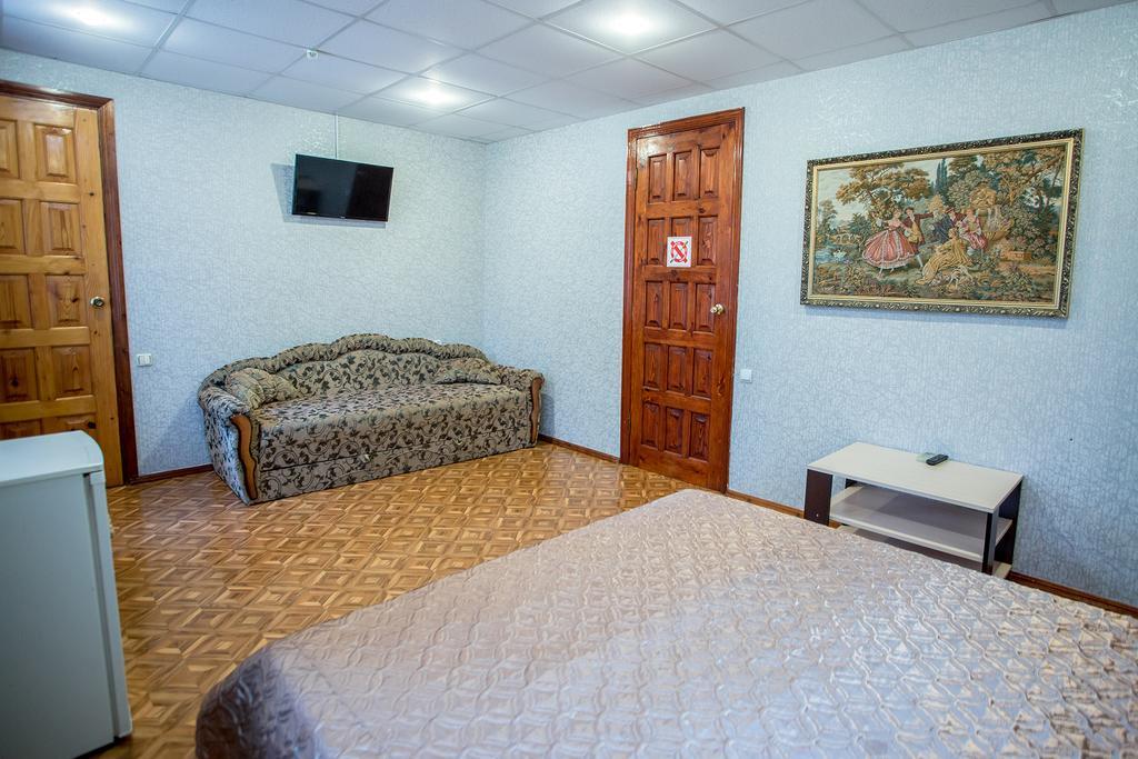 Premium Hotel Izmaïl Extérieur photo