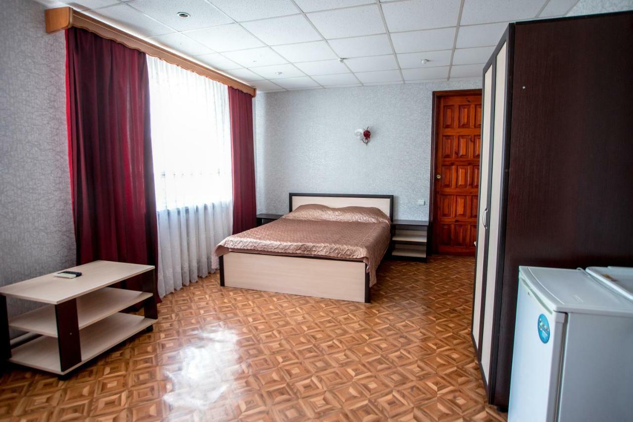 Premium Hotel Izmaïl Extérieur photo