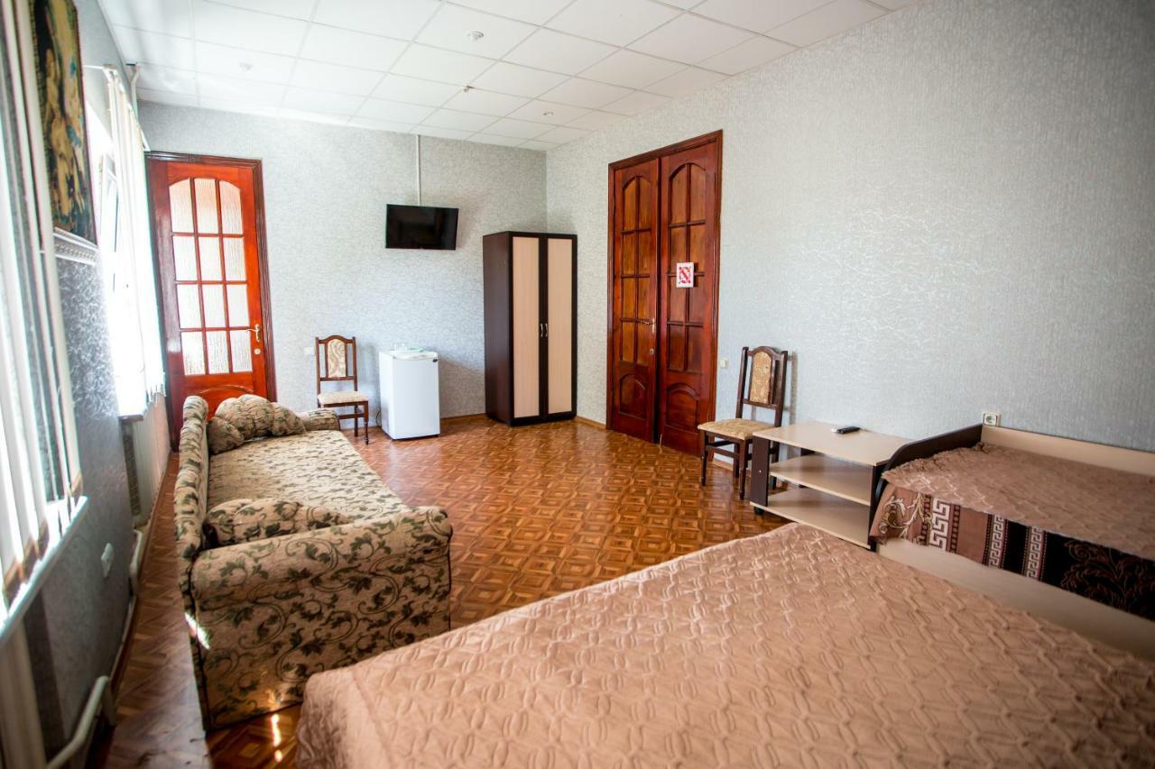 Premium Hotel Izmaïl Extérieur photo
